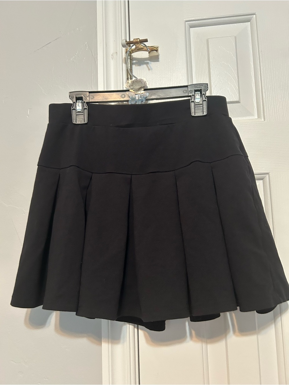 American Eagle Outfitters Black Pleated Skater Skirt